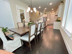 Building Photo - 22 Clearview Terrace Pl