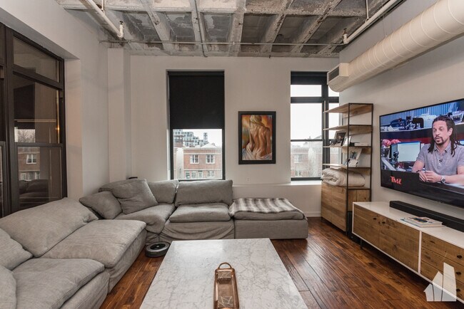 Foto del edificio - 1503 S State St