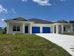 Building Photo - 9417 Acco Ave
