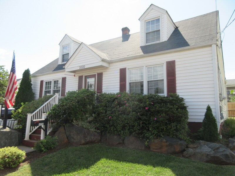 1030 Linden Ave, Charlottesville, VA 22902 House Rental in