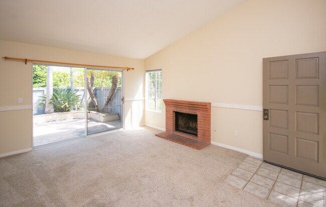 Foto del edificio - Very Charming 2BR/2BA Condo in Calavera Hi...