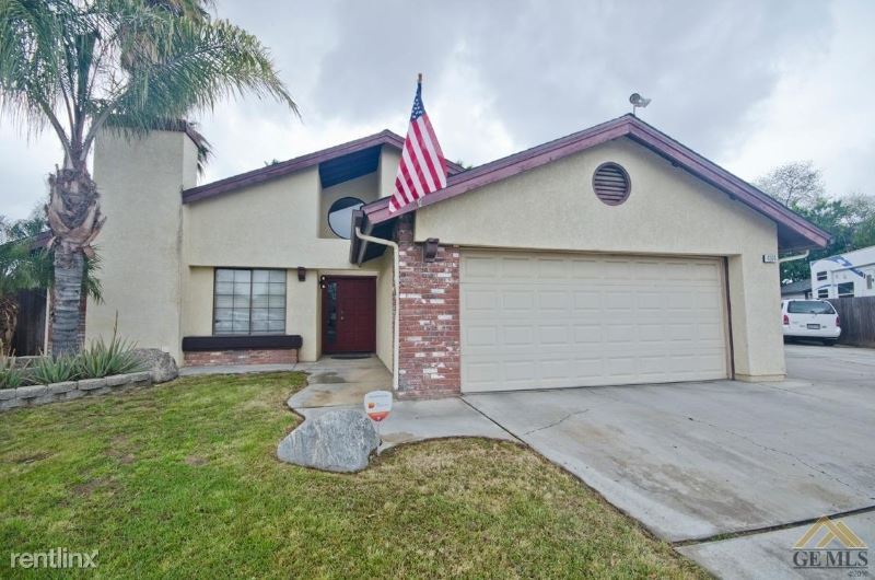5 br, 2.5 bath House 4304 Eakins Ct House for Rent in Bakersfield