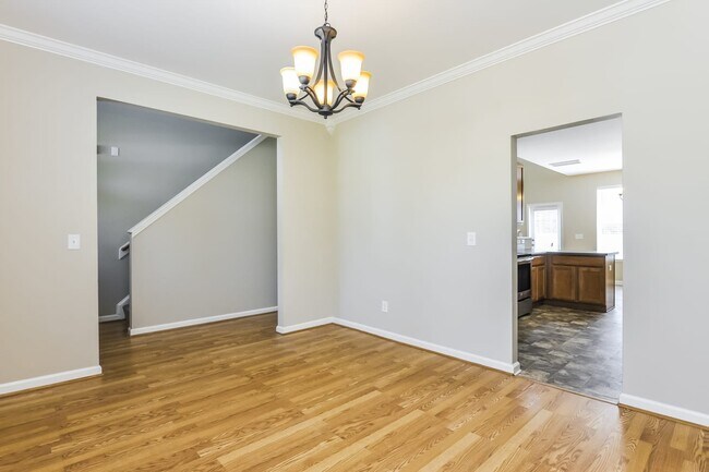 Building Photo - 357 Stobhill Ln