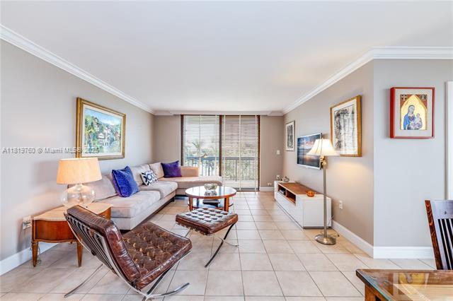 Foto principal - 2333 Brickell Ave