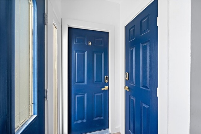 Building Photo - 3901 Dallas St