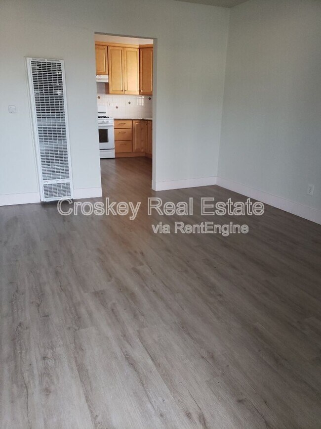 Foto del edificio - 375 W 12th St