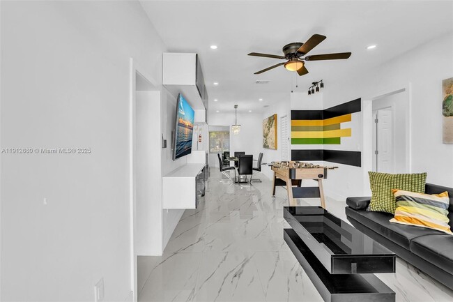 Foto del edificio - 797 NW 35th St