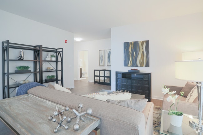 Interior Photo - Reserve at Prairie Centre