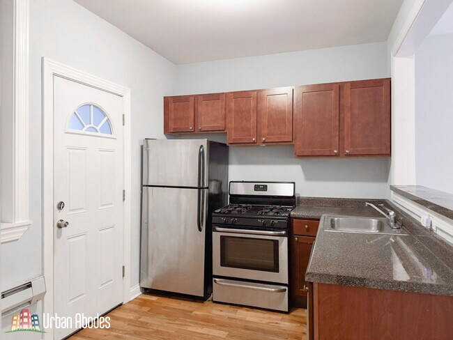 Foto del edificio - 4419 N Wolcott