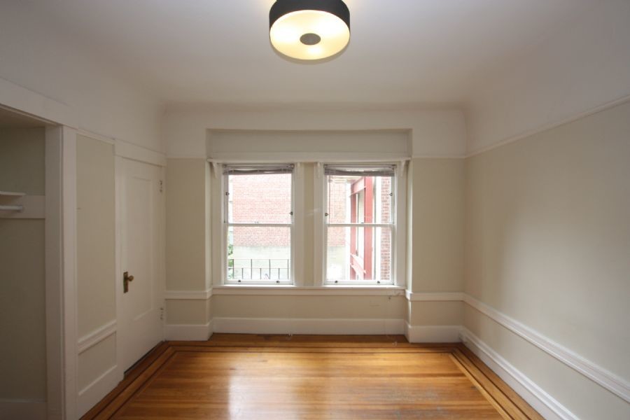 Primary Photo - Quiet bright Studio in Lower Nob Hill