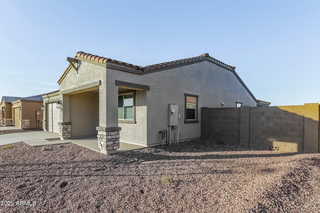 Building Photo - 9004 S 254th Dr