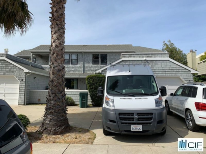 Foto principal - 390 Sea Ridge Rd