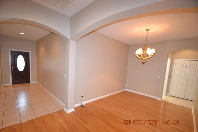 Building Photo - 813 Parsons Pointe St