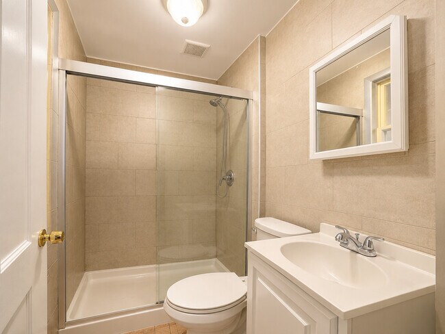 Foto del edificio - 3213 S Green St