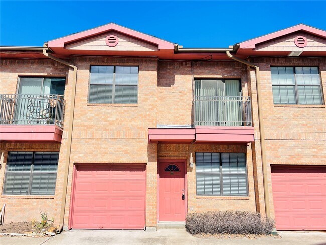 Foto del edificio - 9400 Bellaire Blvd