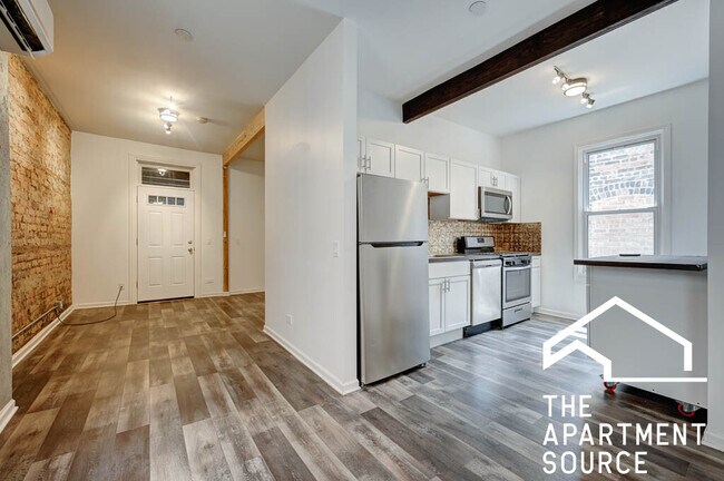 Building Photo - 2635 S Princeton Ave