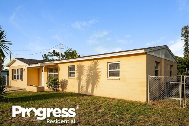 Building Photo - 204 Alabama Ct