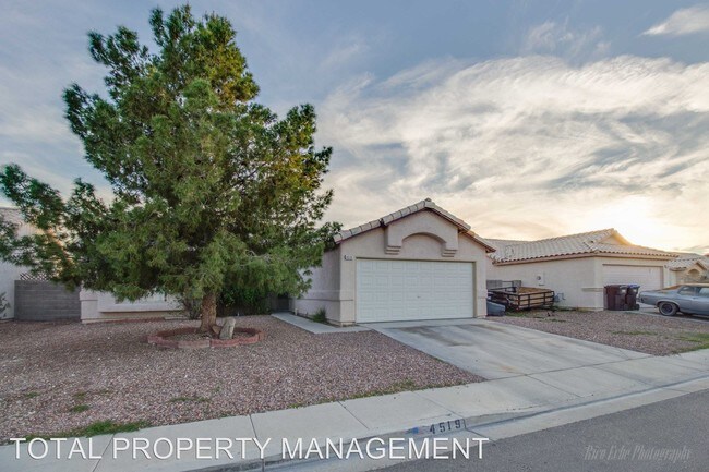 Building Photo - 3 br, 2 bath House - 4519 Checker Way