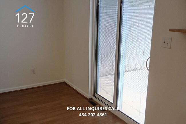 Foto del edificio - Spacious 3-Bedroom End Unit with Pool, Washer & Dryer, and Included Lawn Care