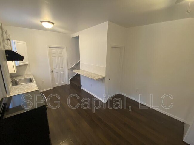 Foto del edificio - 266 S 2nd St