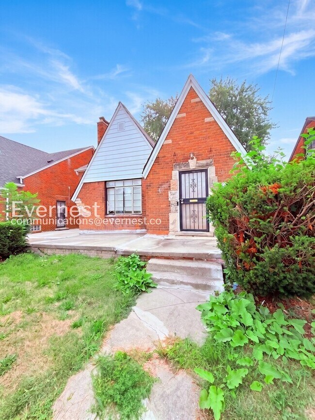 Building Photo - 10314 Greensboro St