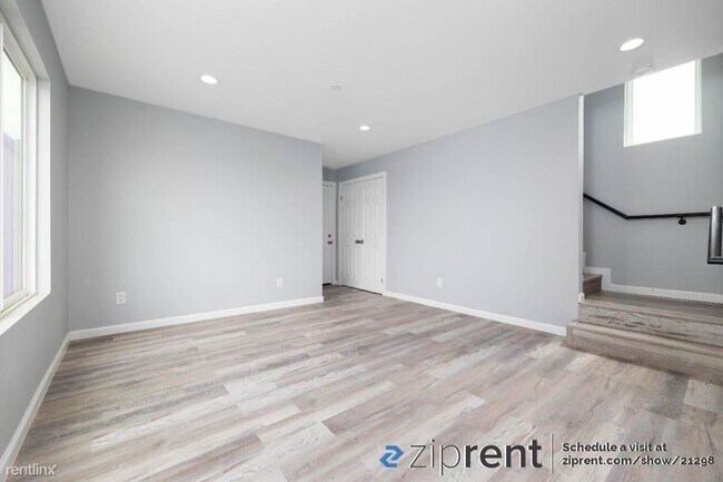 Building Photo - 3 br, 3.5 bath House - 3447 Ocean View Blv...