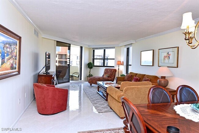 Building Photo - 6001 Pelican Bay Blvd