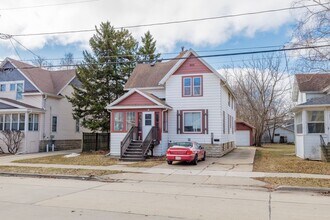 Building Photo - 35 W 14th Ave