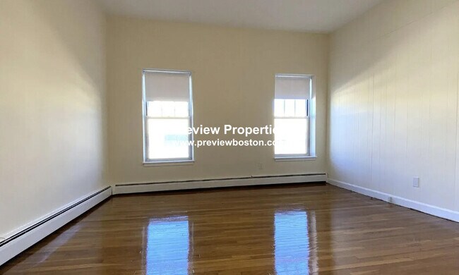 Building Photo - 180 N Beacon St
