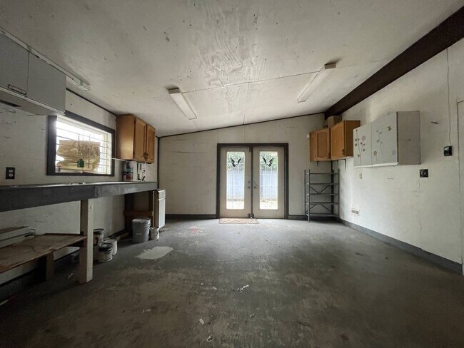 Photo du bâtiment - 11720 Seacliff Rd