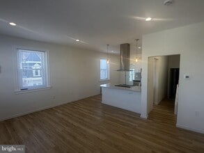 Building Photo - 101 Cedar Ave