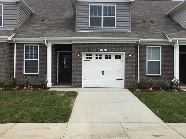 Photo - 713 Mickelson Way Townhome