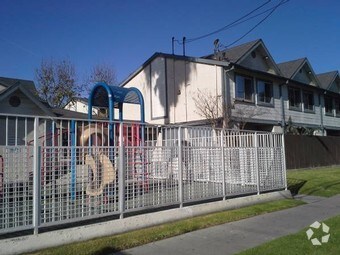 Primary Photo - 205 E Opp St