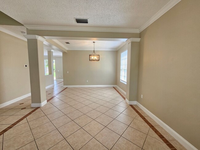 Foto del edificio - 4 bedroom 2.5 bath home in Wesley Chapel