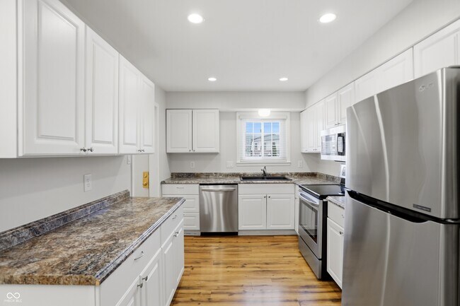 Foto del edificio - 4 Druid Hill Ct