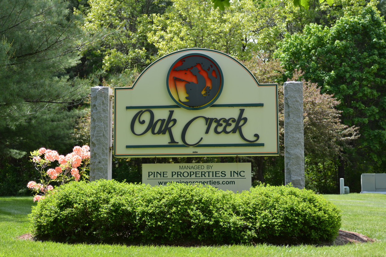 Foto principal - Oak Creek Apartments