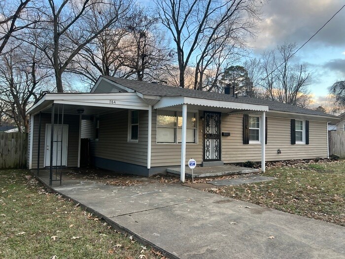 Primary Photo - 784 Milstead Rd