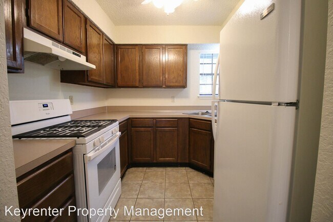 Building Photo - 2 br, 2 bath House - 2434 E 55th Place