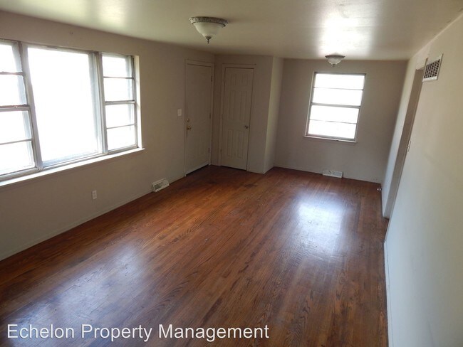 Building Photo - 725 Pottawatomie St