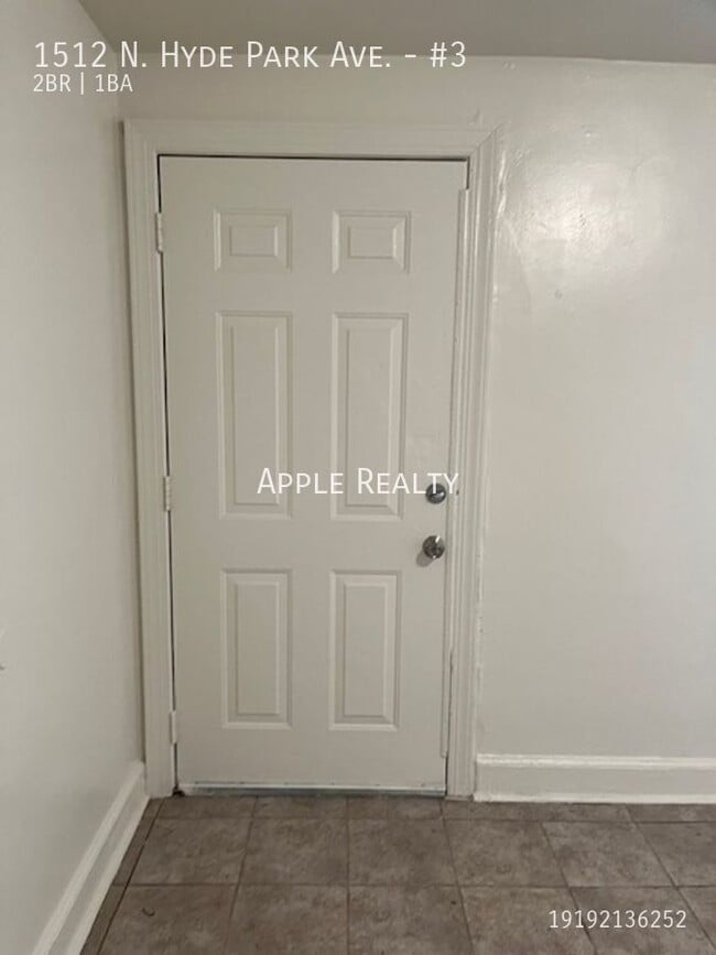 Photo - 1512 N Hyde Park Ave Apartment