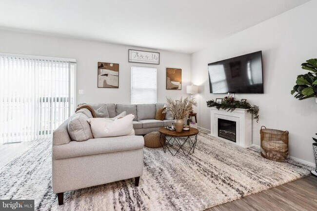 Foto del edificio - 530 View Point Way