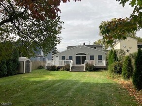 Building Photo - 598 Saddle River Rd