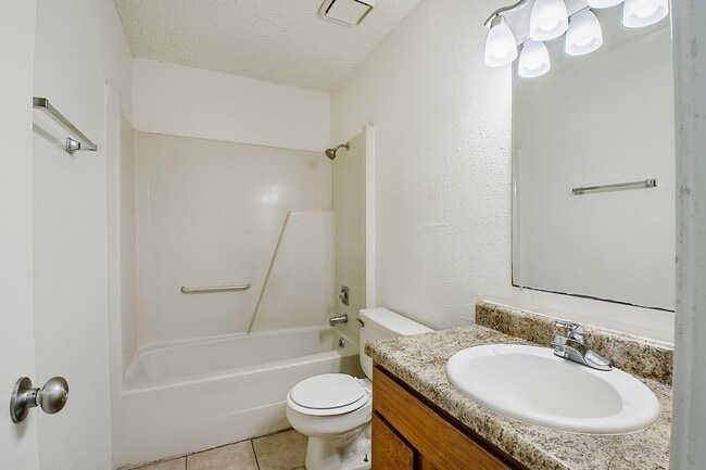 Interior Photo - Greenleaf Townhomes