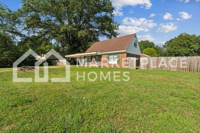 Building Photo - 3220 Gina Dr
