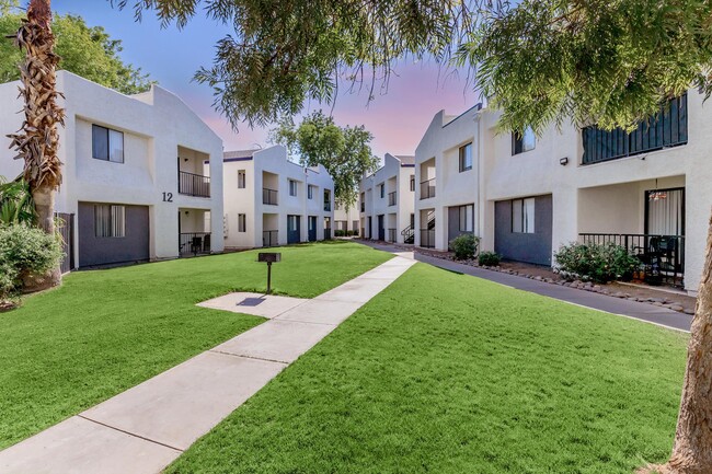 Foto del edificio - Mission Creek Apartments
