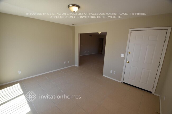 Building Photo - 4433 W Taro Dr