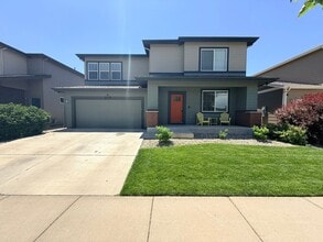 Building Photo - 2139 Saison St