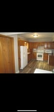 Building Photo - 813 7th Ave