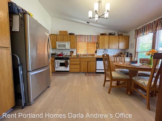 Building Photo - 3 br, 2 bath House - 59 SW Palatial Place