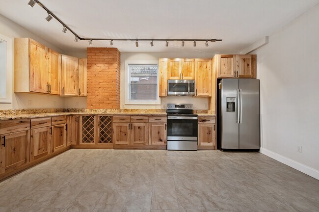 Photo - 6736 McPherson Blvd House